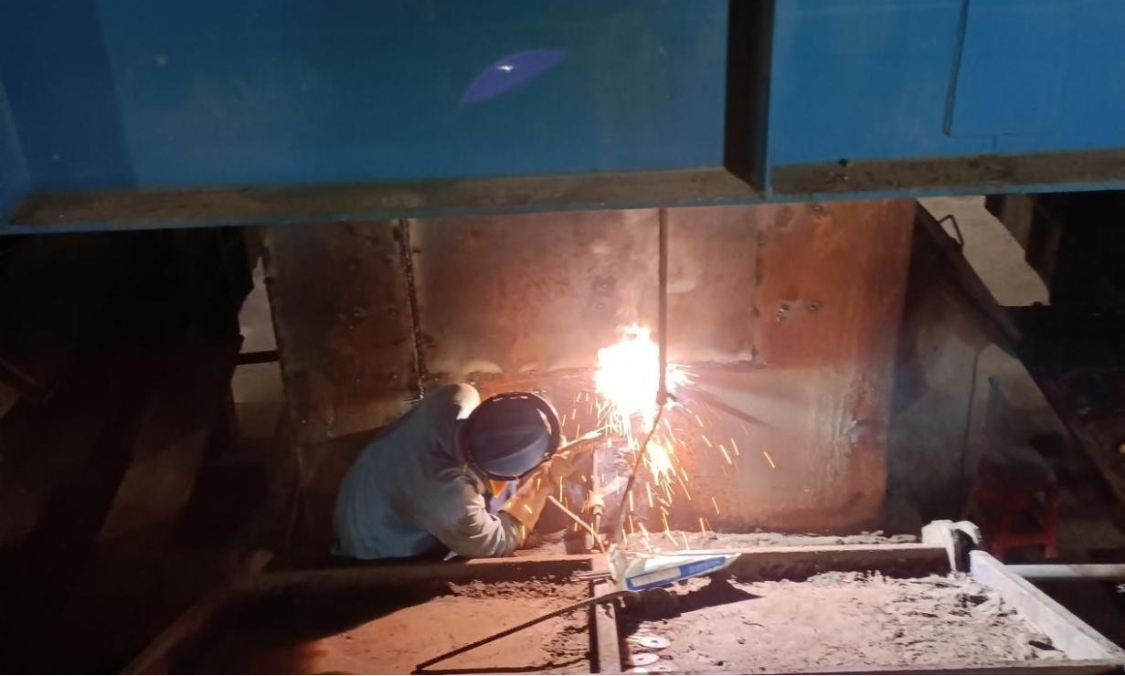 国庆我在岗 | 菠菜担保网一线员工献礼祖国74华诞