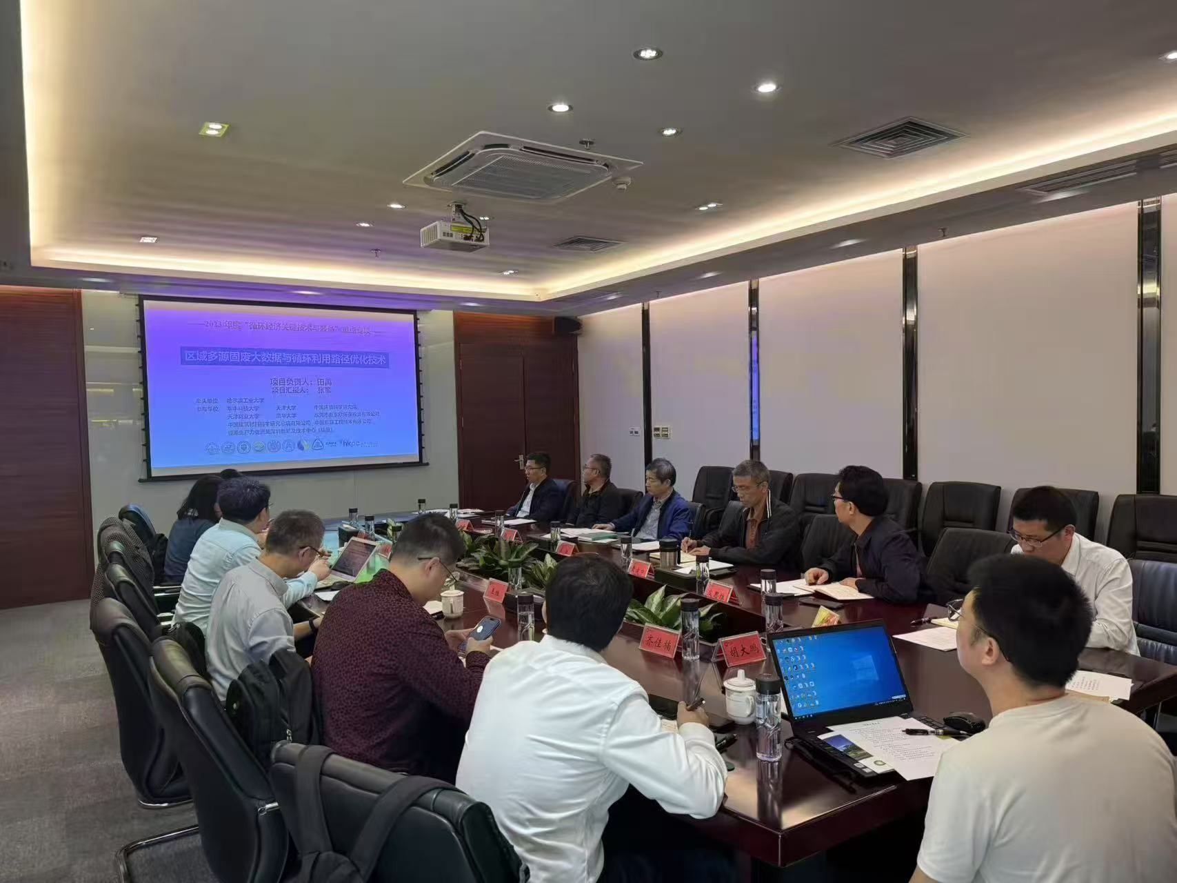 菠菜担保网 - 最权威的全网担保平台