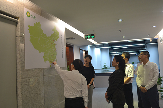 广东省和深圳市总工会向导到菠菜担保网集团调研工会事情