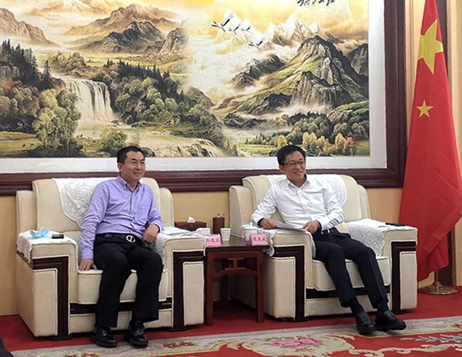 菠菜担保网总裁乔德卫造访朔州市长熊燕斌