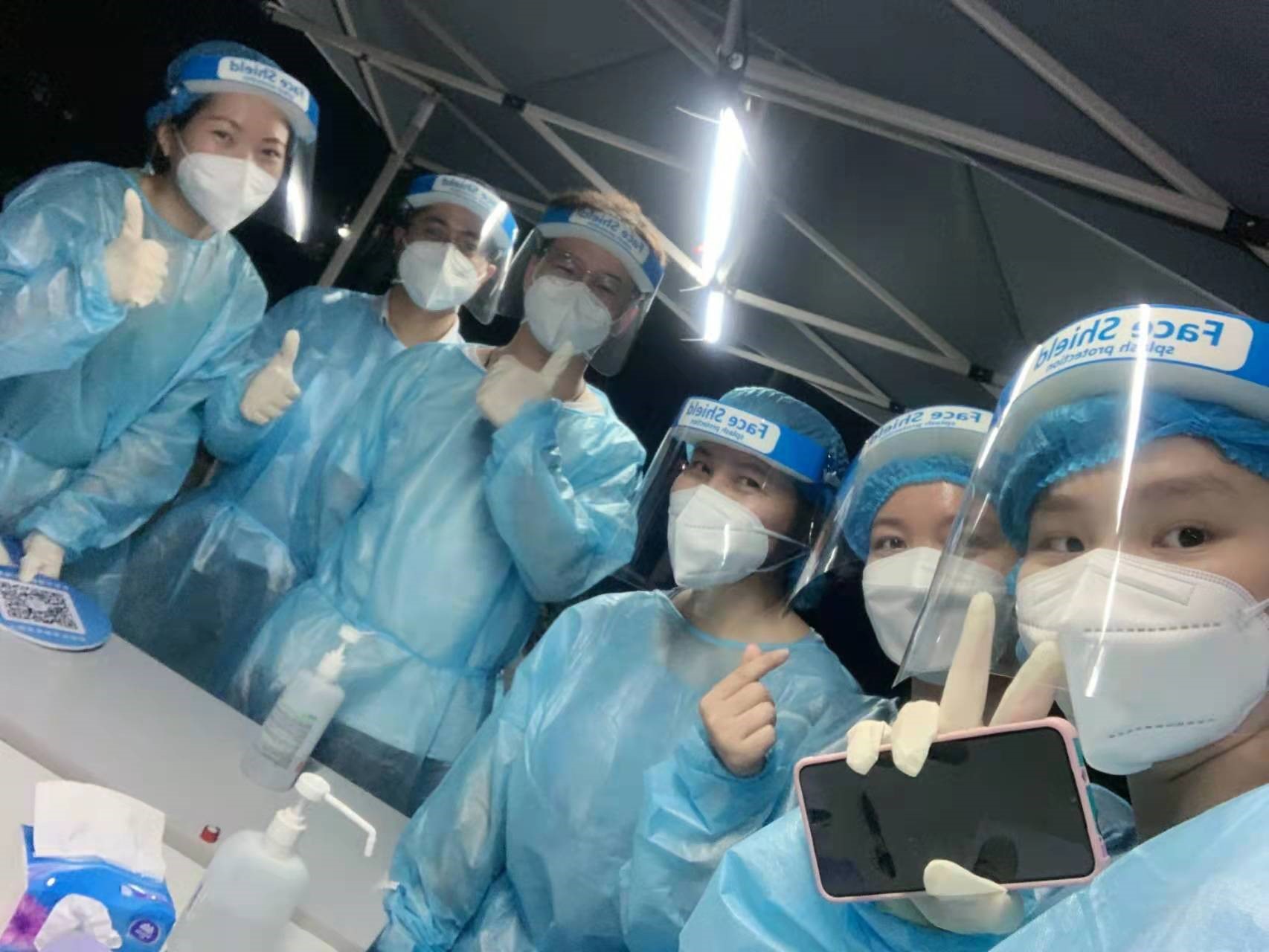 众志成城抗疫情 菠菜担保网自愿者奔赴战“疫”一线